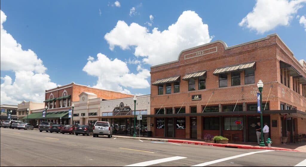 Roofer Conroe 6 Conroe Downtown