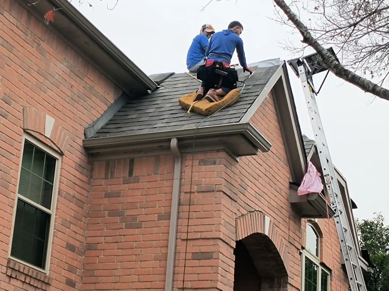Roof repair Conroe